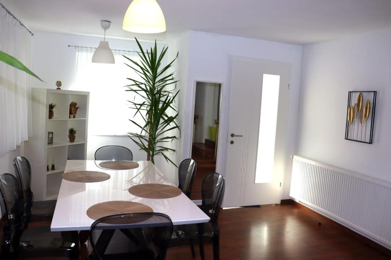 Home 2201 Gerasdorf bei Wien Exteriör bild