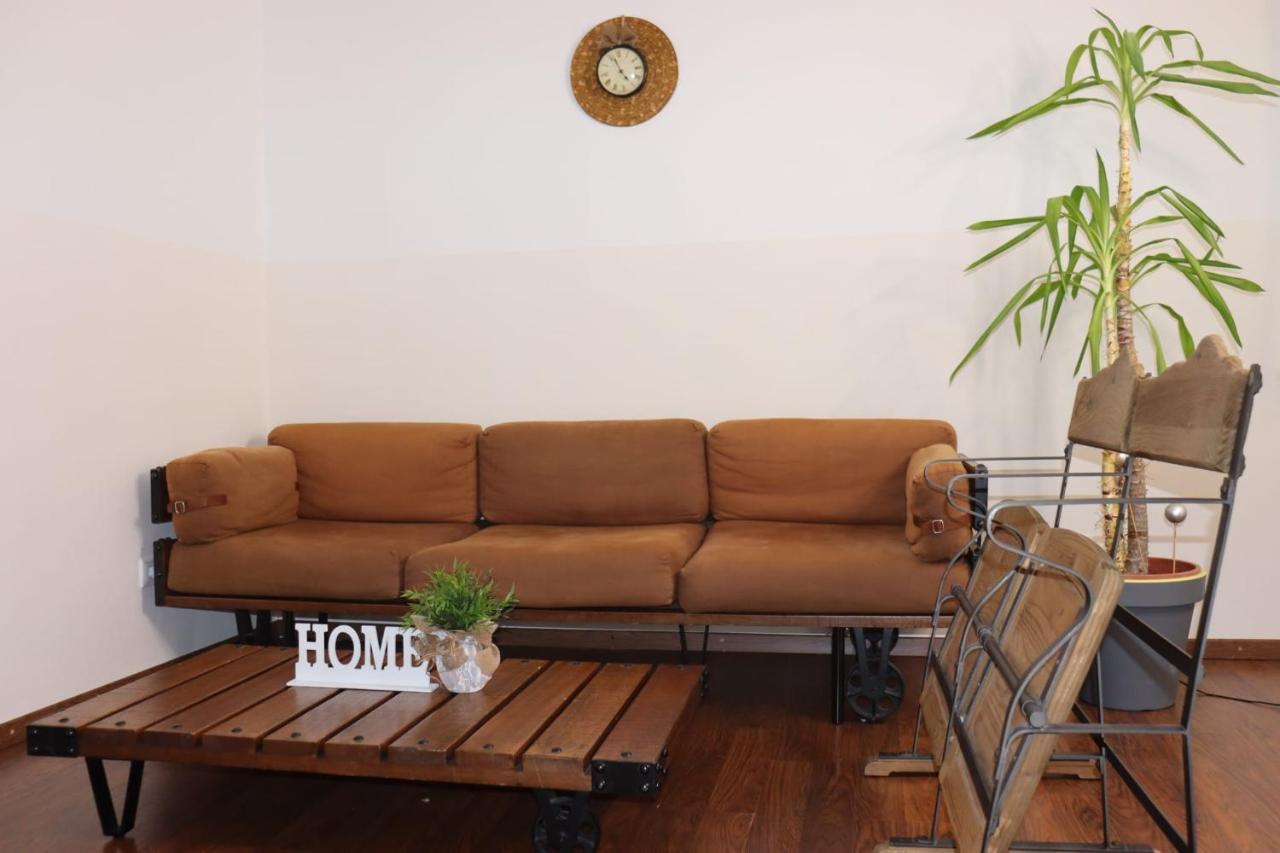 Home 2201 Gerasdorf bei Wien Exteriör bild